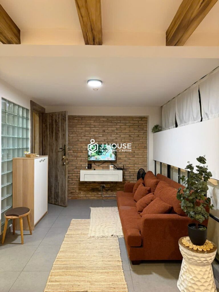 Basement apartment for rent in Phu Nhuan District