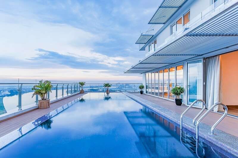 pool-penthouse