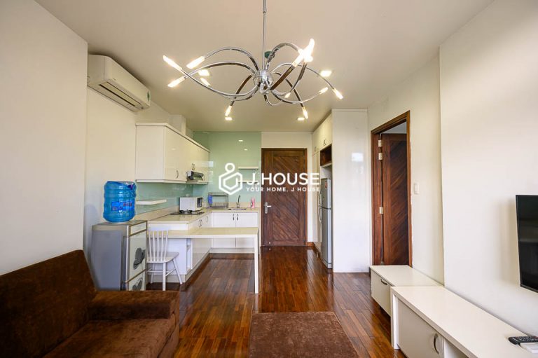 Apartment next to the canal in Phu Nhuan district 1