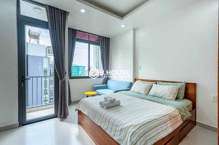nice studio apartment on Nguyen Ba Huan street of Thao Dien ward - front side 1