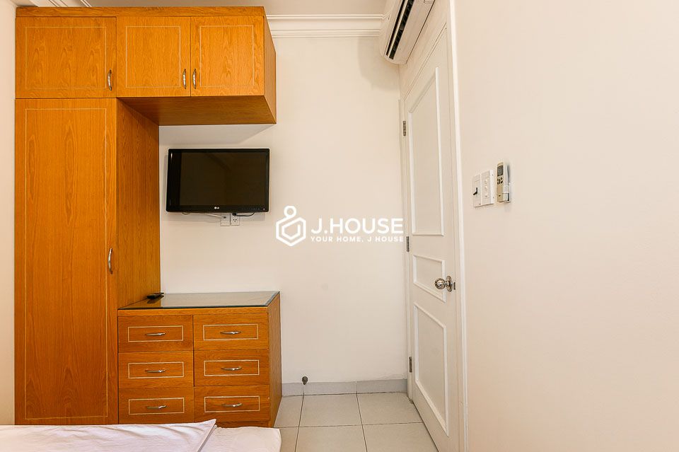 For lease one bedroom apartment on Xo Viet Nghe Tinh of Binh Thanh District 11