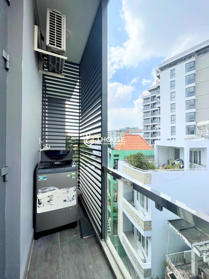 Fully studio apartment for lease in Tan Binh district-backside 8