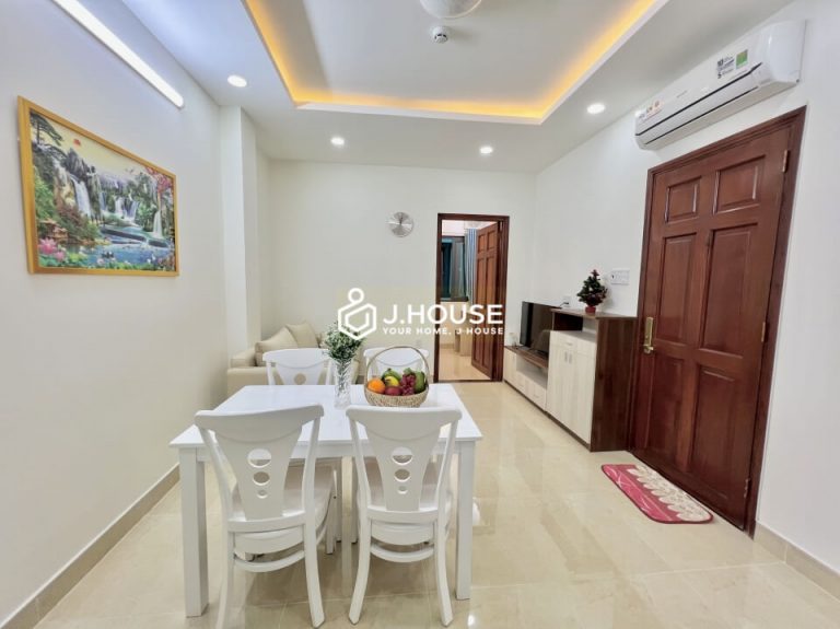 bright two bedrooms apartment for lease near airport in tan binh district 1
