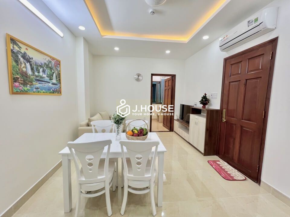 Cozy 2 bedrooms serviced apartment in Tan Binh District