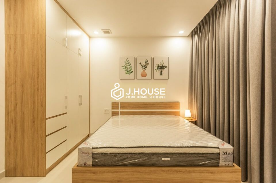 modern three bedroom serviced apartment in thao dien area15