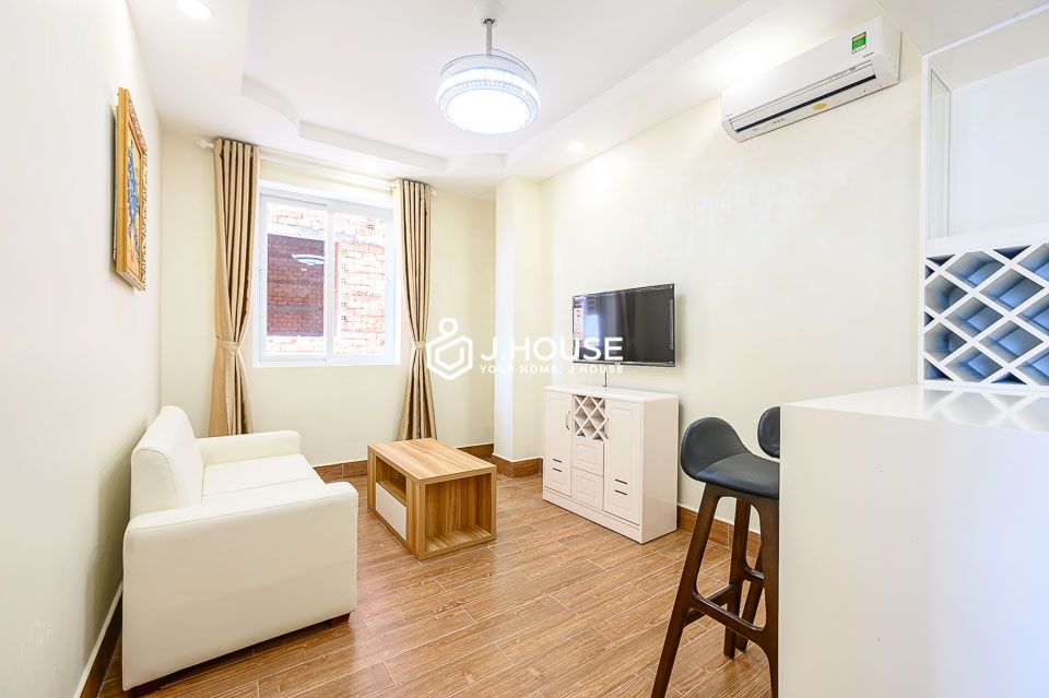 spacious one bedroom apartment in thao dien2
