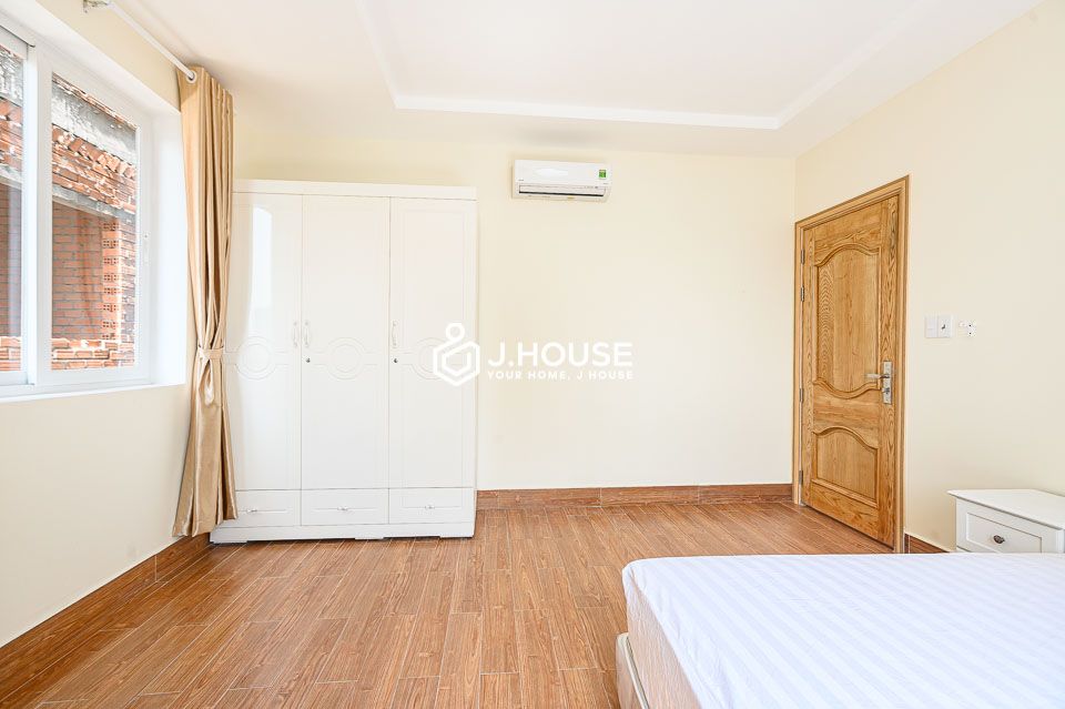 spacious one bedroom apartment in thao dien7