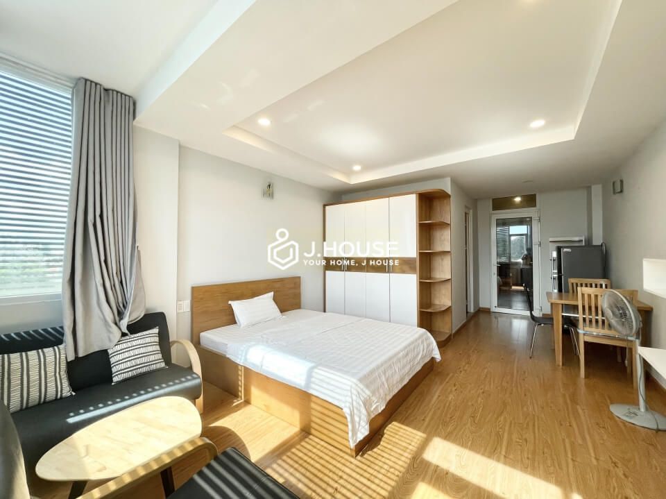 One bedroom serviced apartment in Tan Binh district3