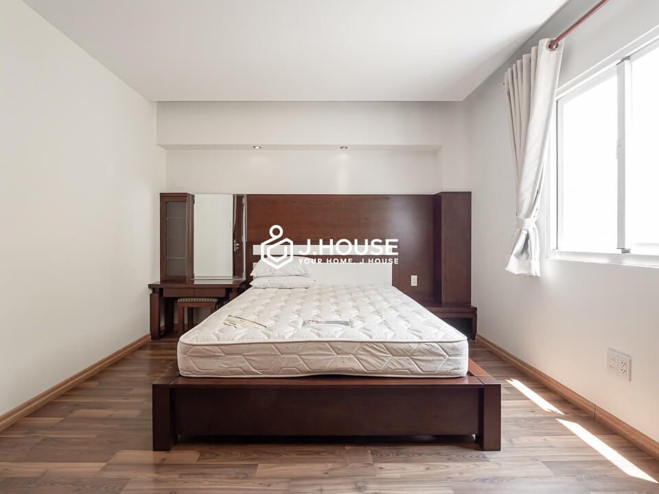 Spacious 3 bedrooms apartment for lease in phu nhuan district16