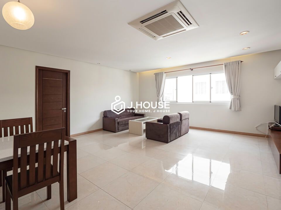 Spacious 3 bedrooms apartment for lease in phu nhuan district3