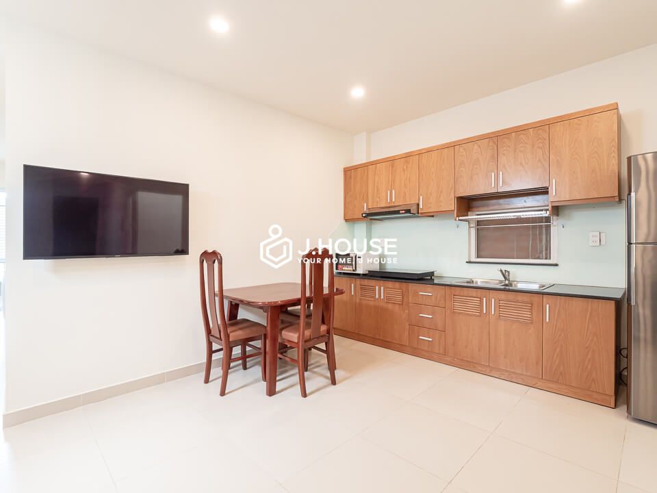 one bedroom serviced apartment in tan binh district3