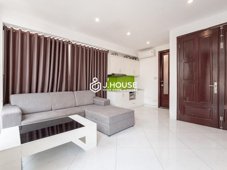 one bedroom serviced apartment near airport in tan binh district