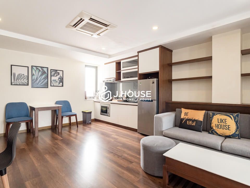 Modern apartment for rent with high-class furniture in District 1