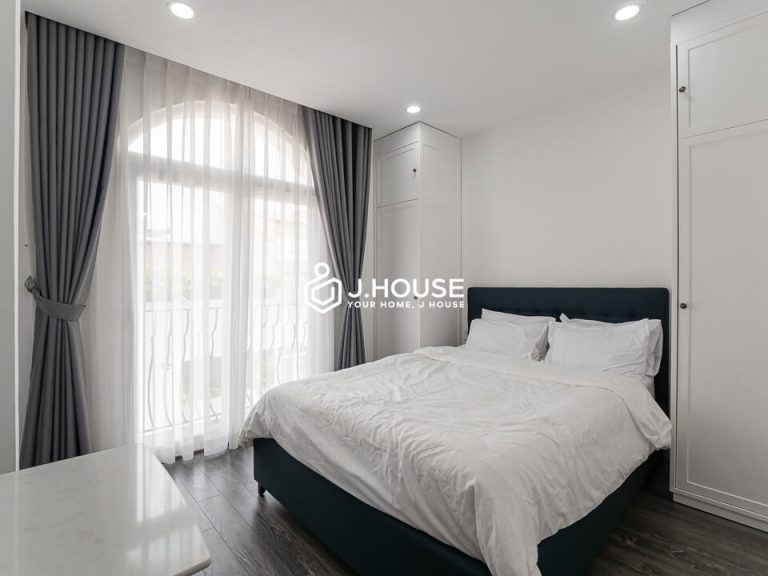 Small fully furnished apartment for one person in District 2