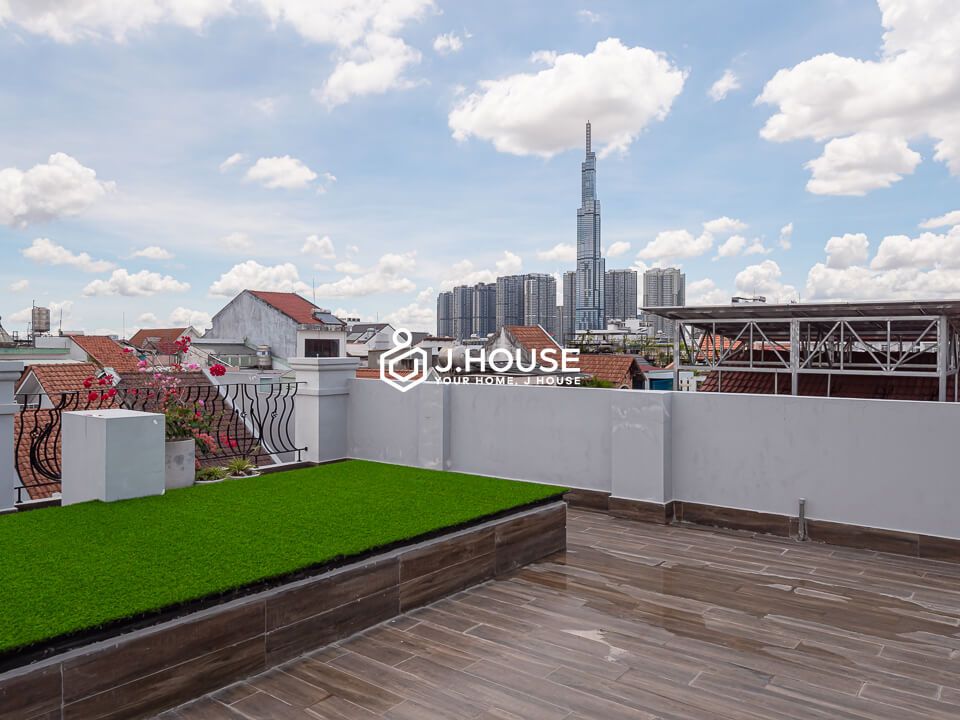 Spacious terrace and nice view1