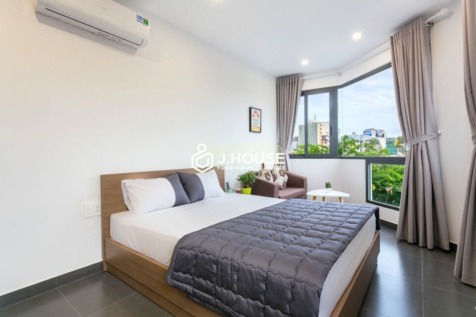 beautiful river view apartment in Binh Thanh district