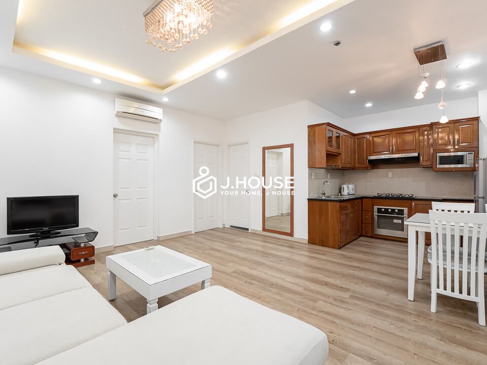 Modern European style 2 bedroom apartment for rent in district 3-2