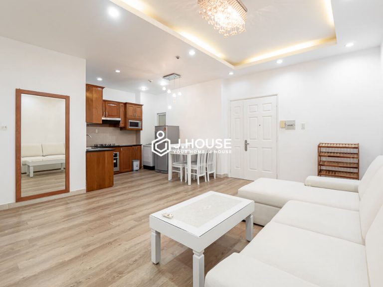 Modern European style 2 bedroom apartment for rent in district 3