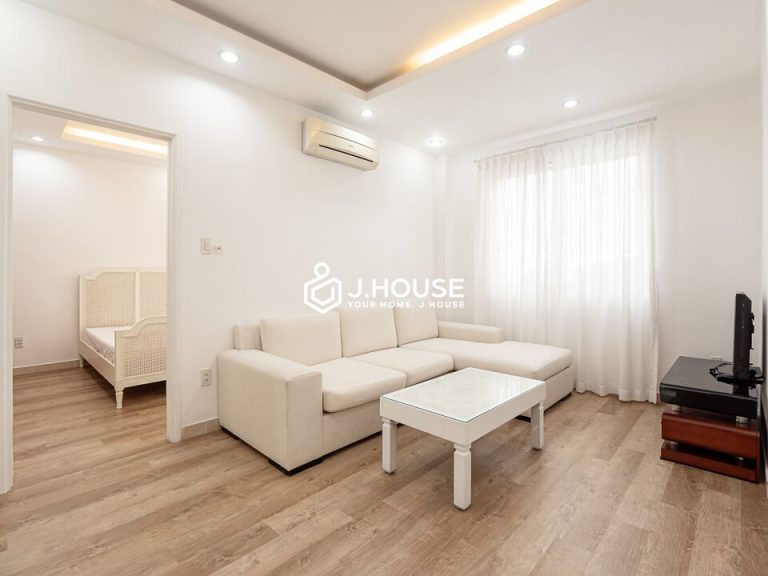 Modern European style serviced apartment for rent in district 3-3