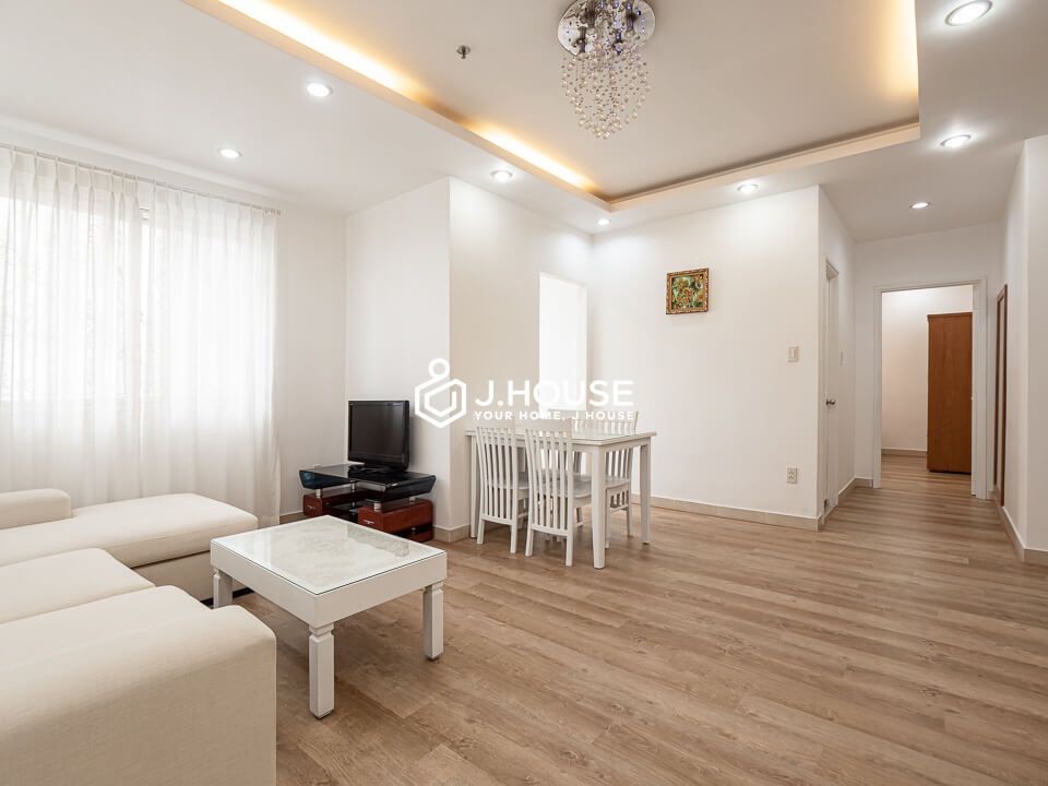Modern European style serviced apartment for rent in district 3