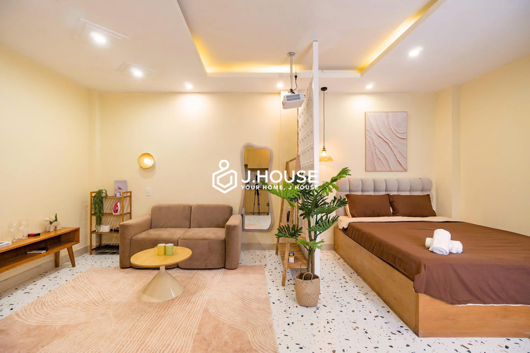 Modern studio apartment at Funky House, Binh Thanh District