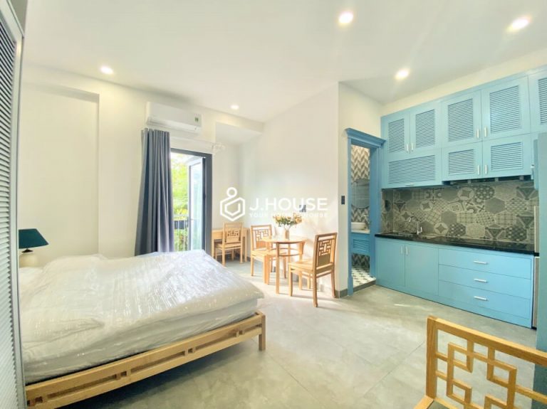 Nice studio apartment for lease in district 2