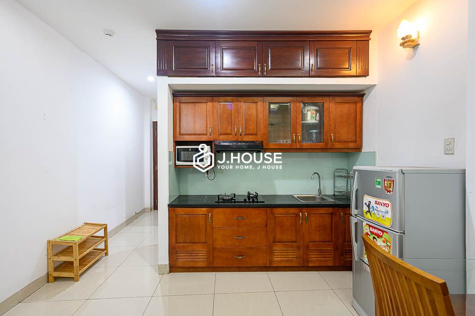 Studio apartment for lease on truong dinh street of district 3-3