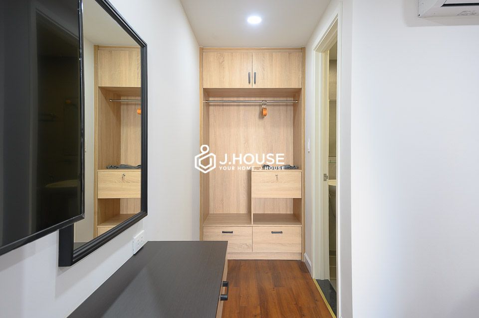 Studio serviced apartment for lease on ky dong street of district 3-9