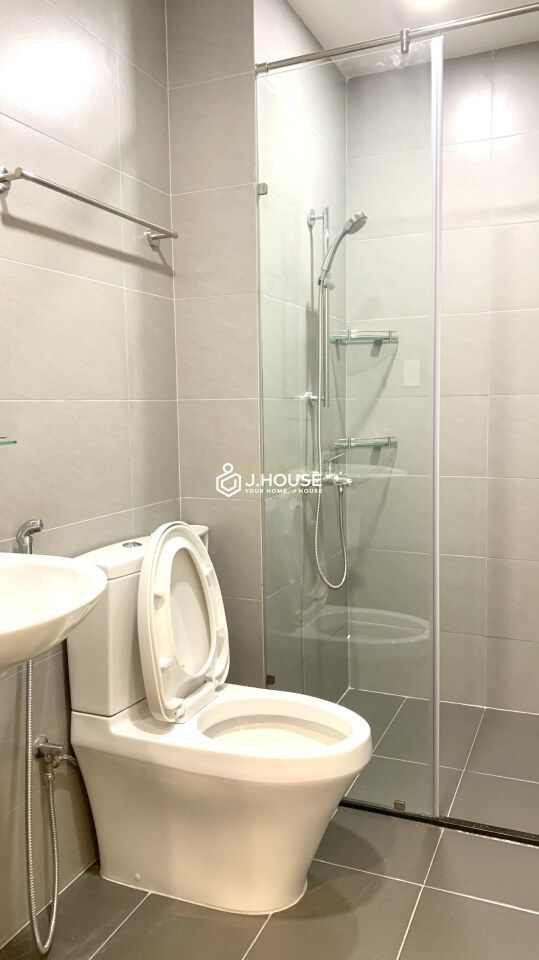 one bedroom serviced apartment for rent on ky dong street District 3-6