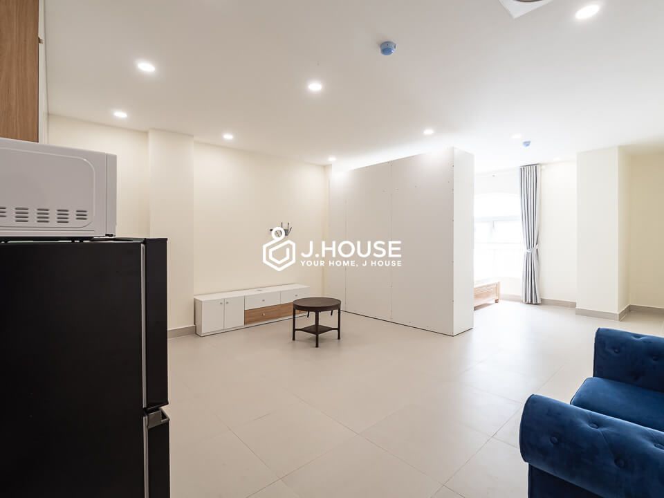 studio serviced apartment for lease in sunny apartment district 2-1