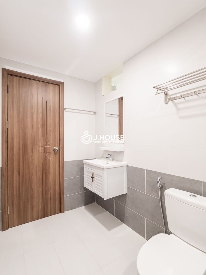 studio serviced apartment for lease in sunny apartment district 2-7