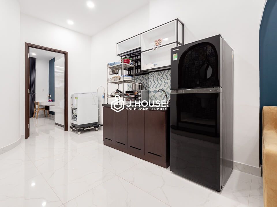 Modern European style serviced apartment for rent in district 3-3