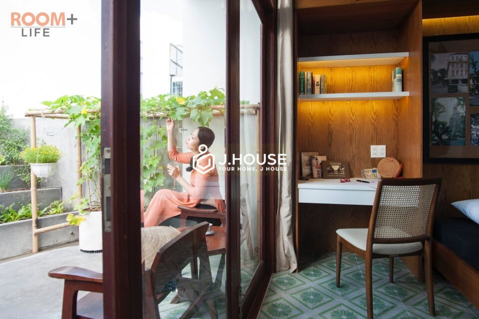 The Saigonese Terrace apartment for rent in district 3-5
