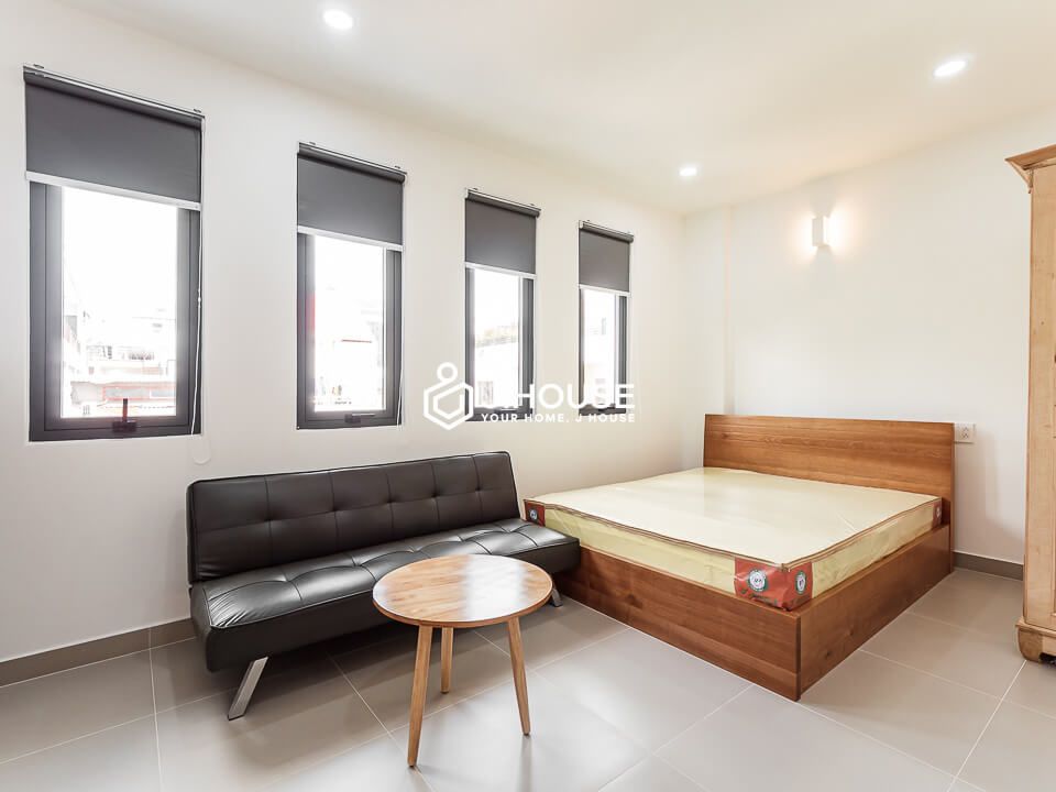 cosy serviced apartment for rent in tan binh district-1