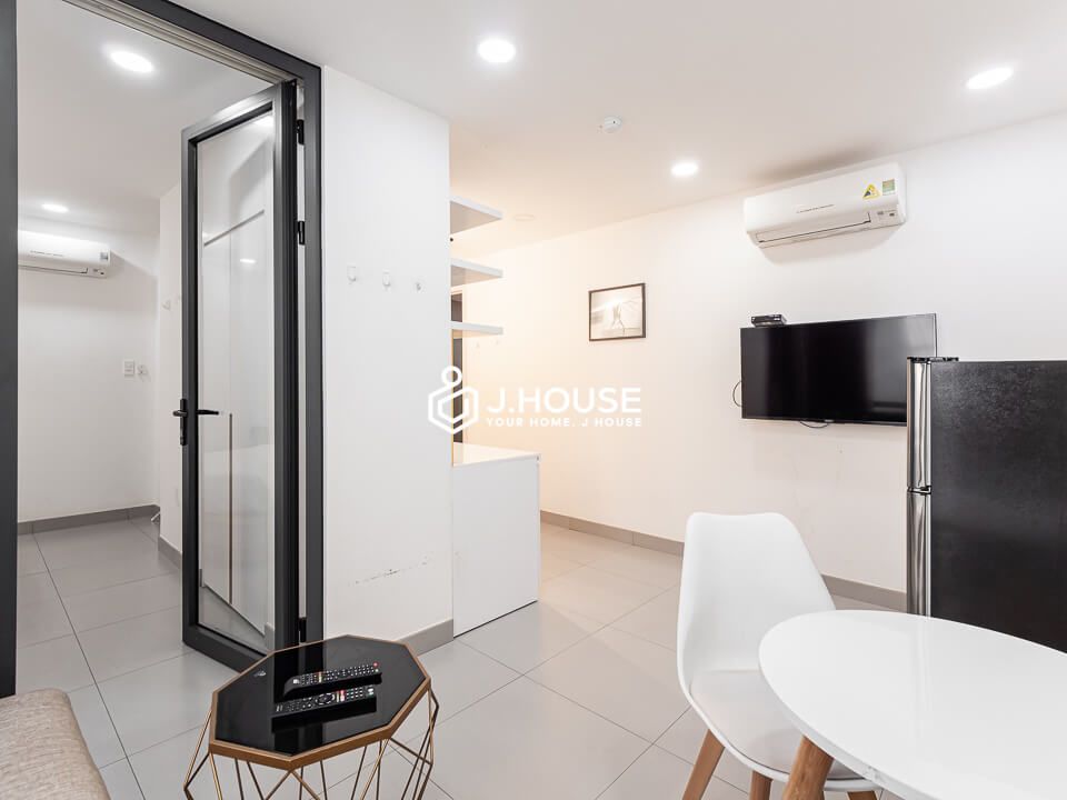 modern serviced apartment for rent in district 3-4