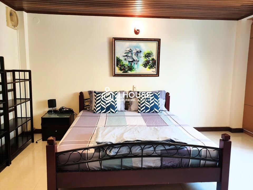spacious 2 bedroom apartment for rent in tan dinh ward district 1-16
