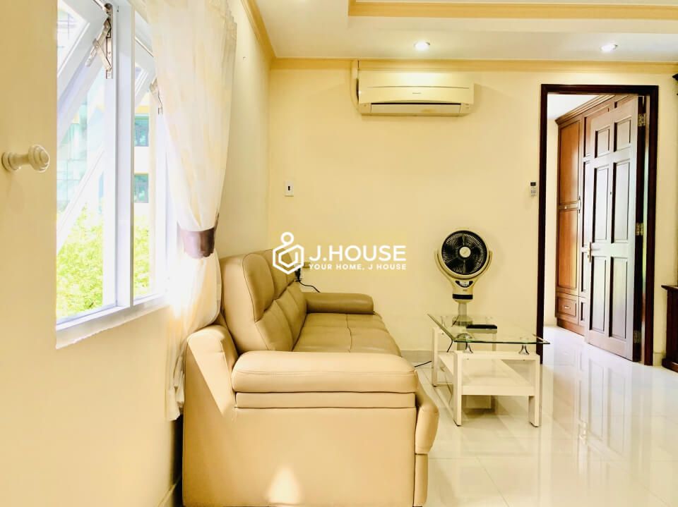 Affordable apartment for rent on Nguyen Du street, district 1, HCMC-2