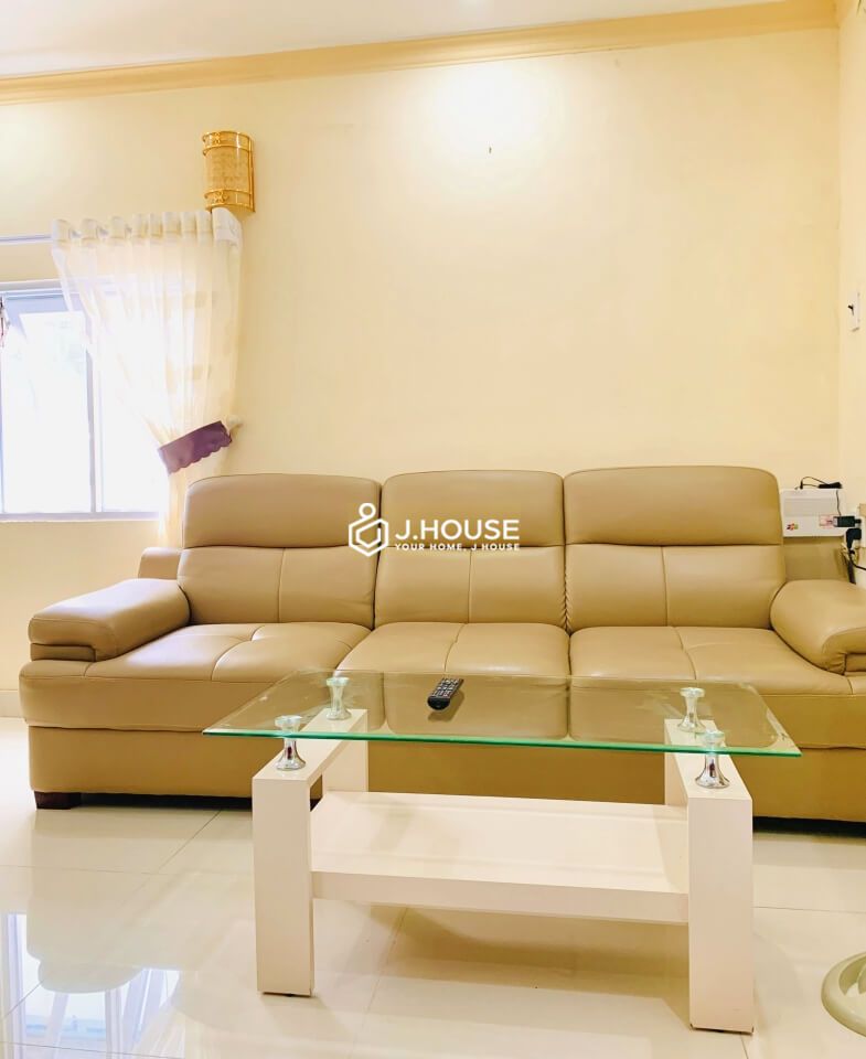 Affordable apartment for rent on Nguyen Du street, district 1, HCMC-4