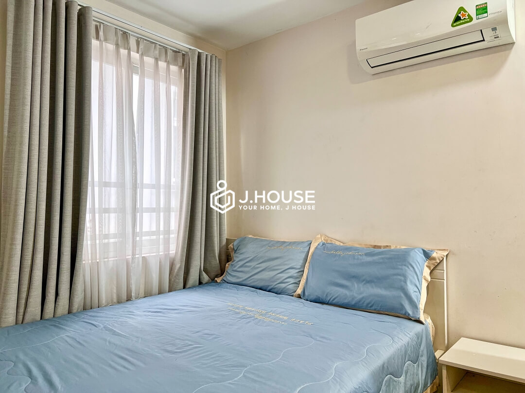 1 BR apartment for rent at Pham Viet Chanh Street, Binh Thanh District