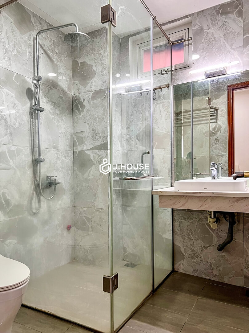 1 BR apartment for rent at Pham Viet Chanh Street, Binh Thanh District