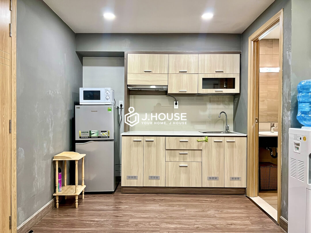 Affordable studio apartment for rent at Pham Viet Chanh, Binh Thanh District