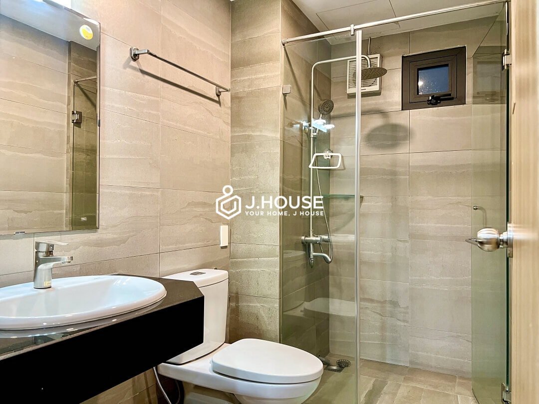 Affordable studio apartment for rent at Pham Viet Chanh, Binh Thanh District