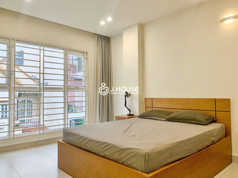 Apartment for rent with balcony in Thao Dien Ward, District 2-7