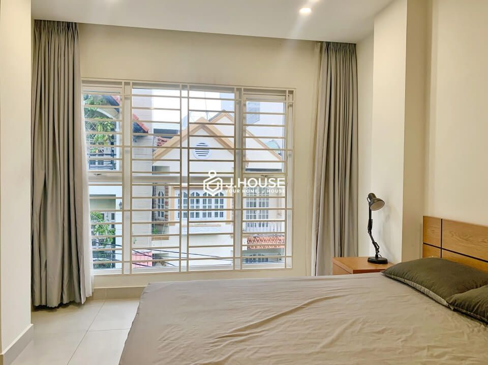Apartment for rent with balcony in Thao Dien Ward, District 2-8