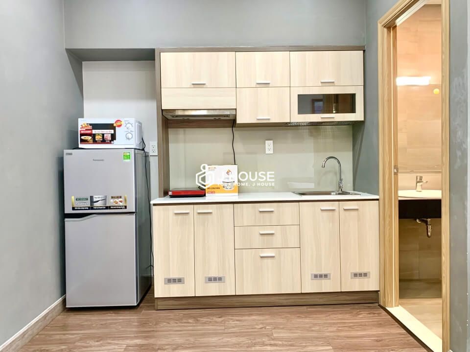 Comfortable serviced apartment for rent in Binh Thanh district-6