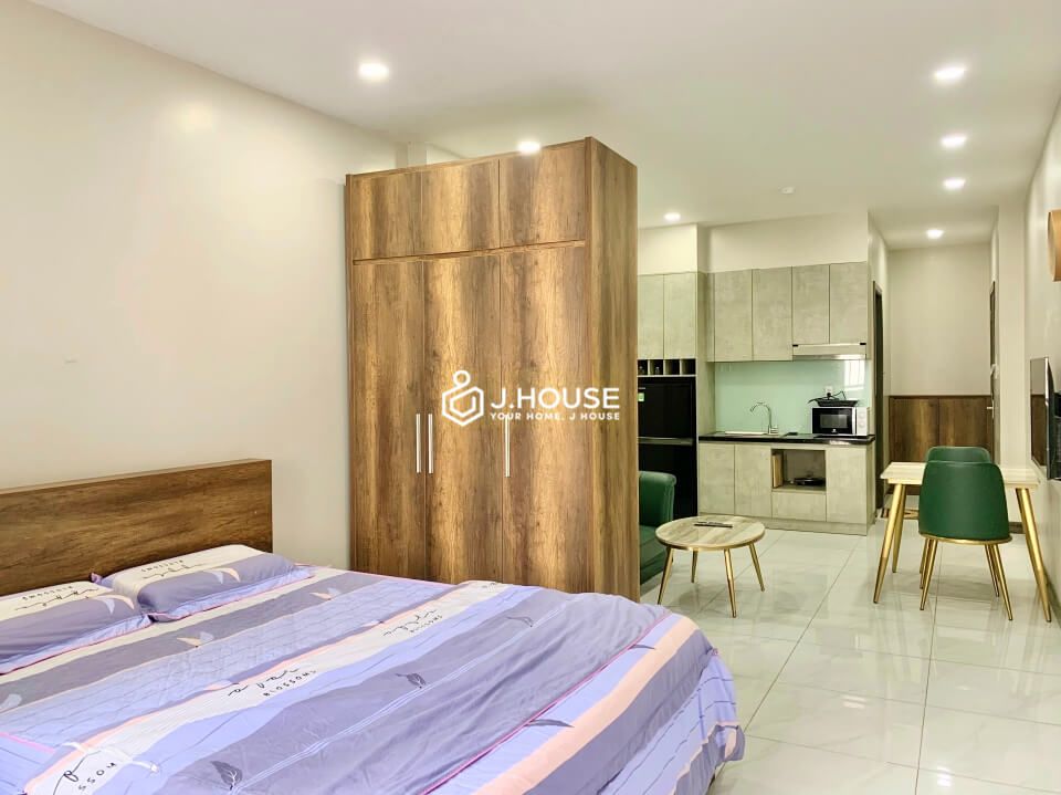 Studio apartment for rent with washing machine in Tan Binh Dist
