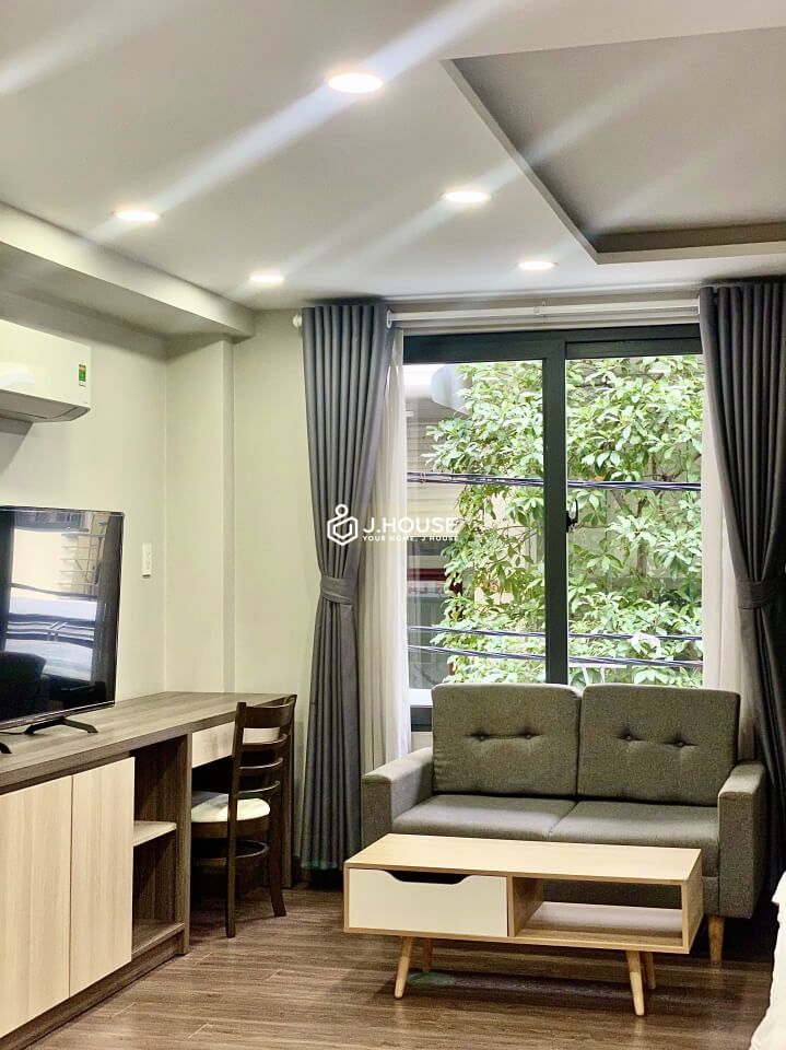 Fully furnished serviced apartment on Pham Viet Chanh street, Binh Thanh district, HCMC-3