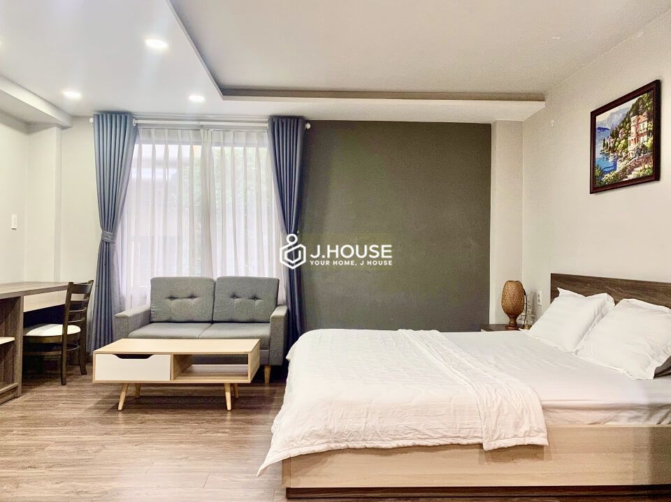 Fully furnished serviced apartment on Pham Viet Chanh street, Binh Thanh district, HCMC