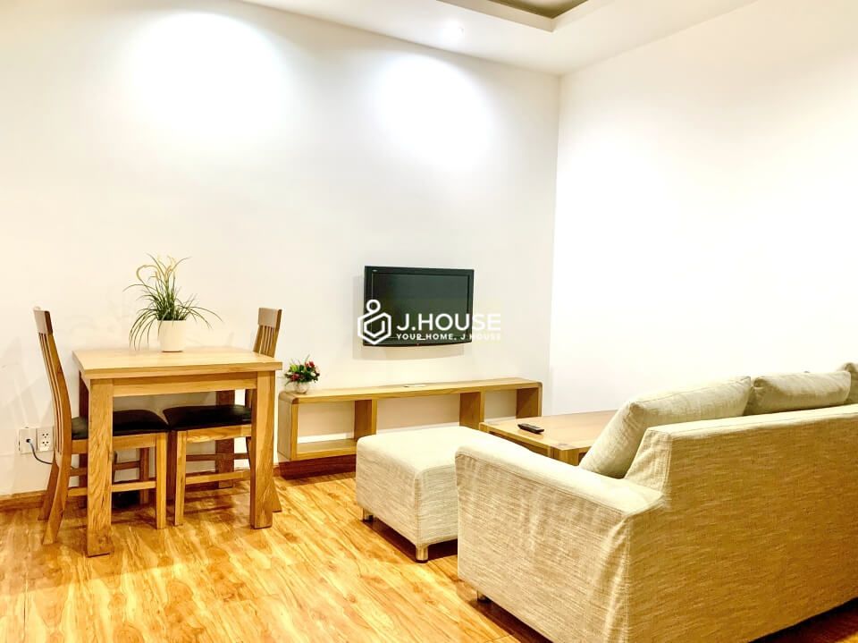 Serviced apartment for rent in District 5, HCMC-1