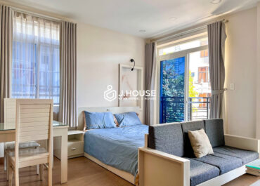 Studio apartment for rent at Pham Viet Chanh Street, Binh Thanh District